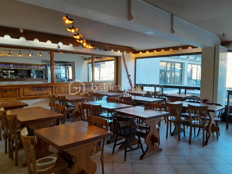 Bureau - 84 m² - 3 pièces