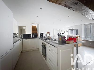 Maison - 122 m² - 5 pièces