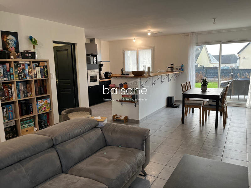 Maison - 95 m² - 4 pièces