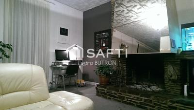 Maison - 205 m² - 7 pièces