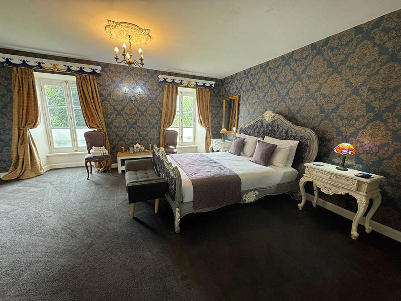 Château - 671 m² - 15 pièces