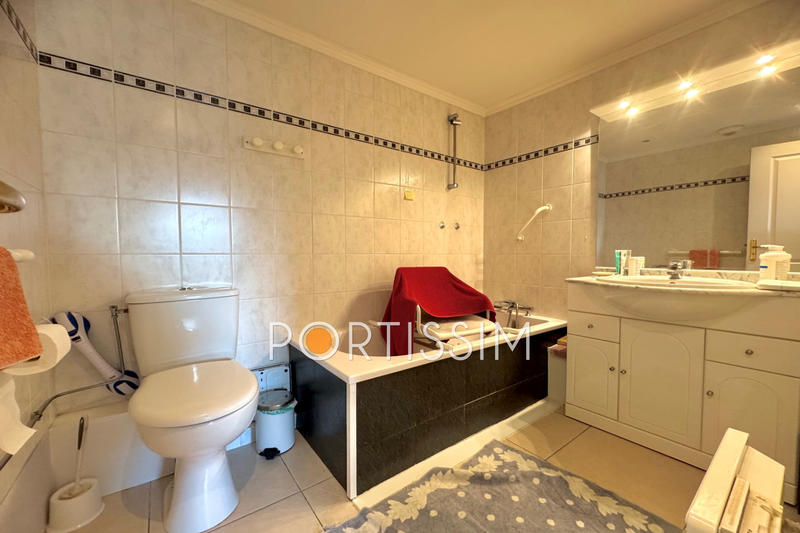 Appartement - 114 m² - 4 pièces