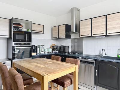 Maison - 126 m² - 6 pièces