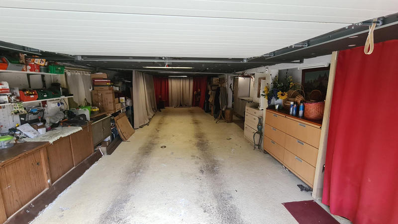 Maison - 202 m² - 7 pièces