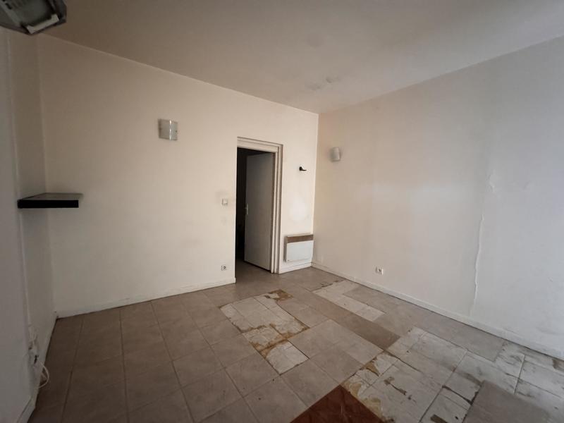 Immeuble - 110 m² - 5 pièces