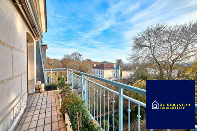 Appartement - 192 m² - 6 pièces