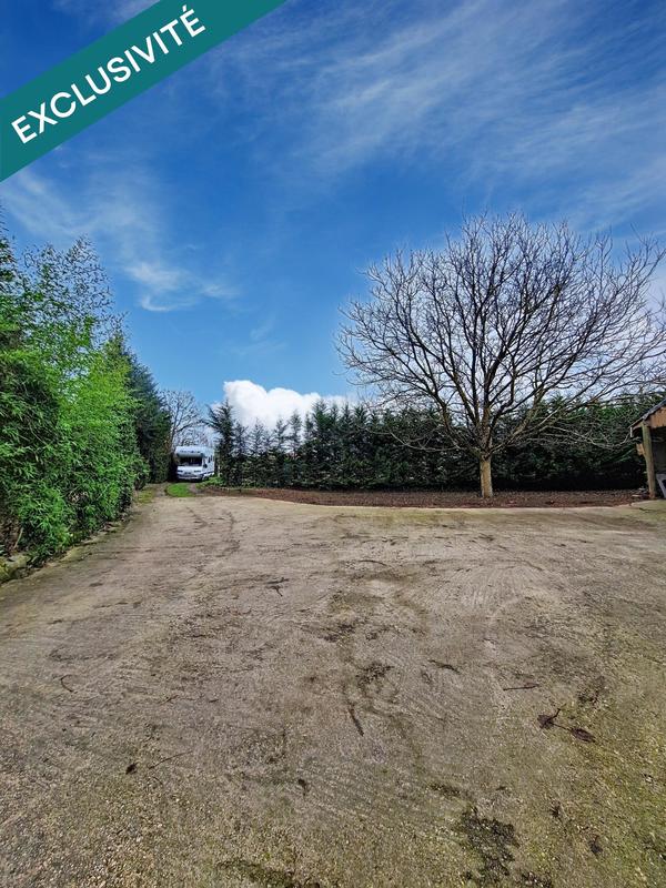 Maison - 275 m² - 9 pièces