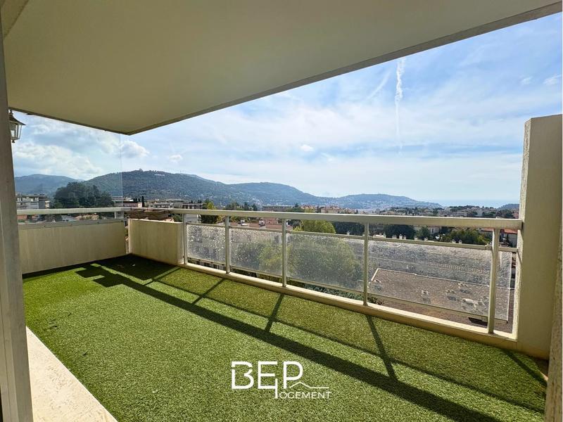 Appartement - 85 m² - 3 pièces