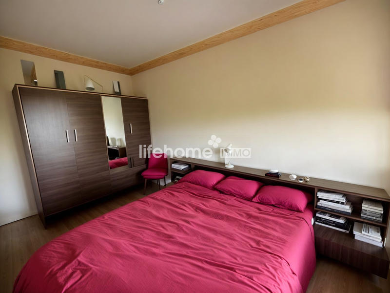 Maison traditionnelle - 81 m² - 4 pièces