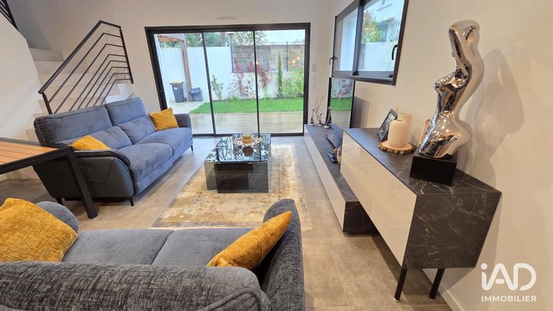 Maison - 103 m² - 4 pièces