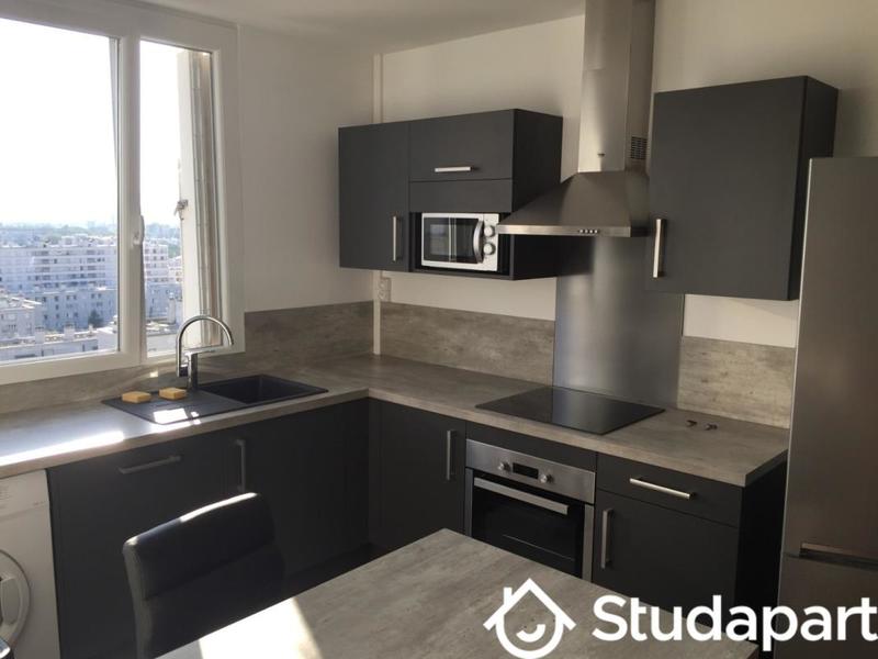 Chambre - 9 m² - 1 pièce