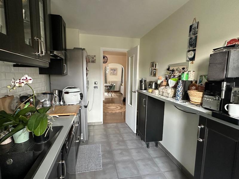 Appartement - 80 m² - 4 pièces