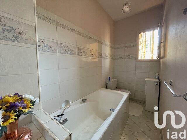 Maison - 288 m² - 9 pièces