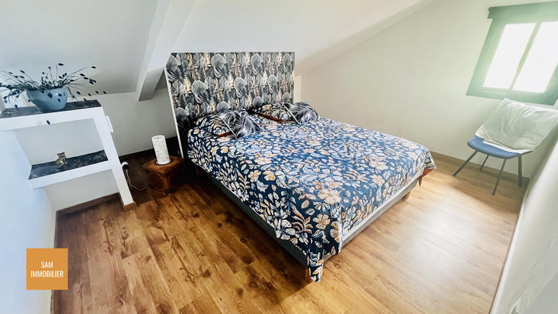 Maison - 170 m² - 6 pièces