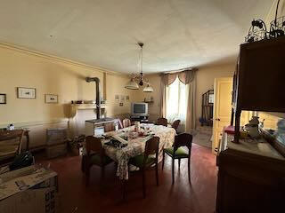 Maison - 130 m² - 7 pièces