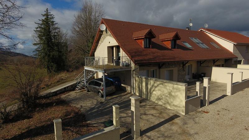 Appartement - 85 m² - 4 pièces