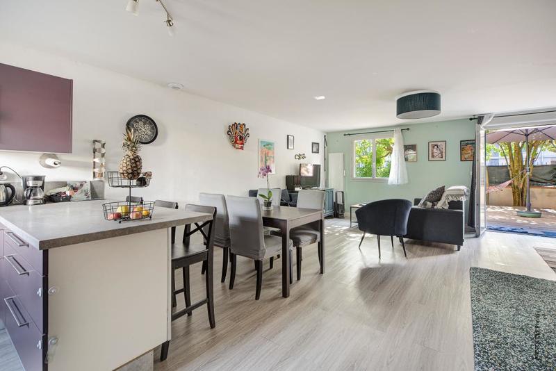 Maison - 93 m² - 4 pièces