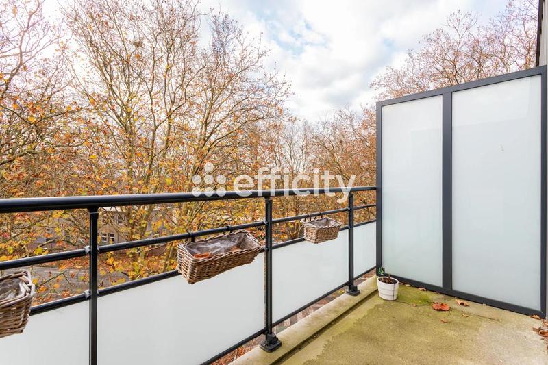 Appartement - 92 m² - 4 pièces