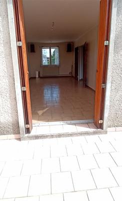 Maison - 98 m² - 6 pièces