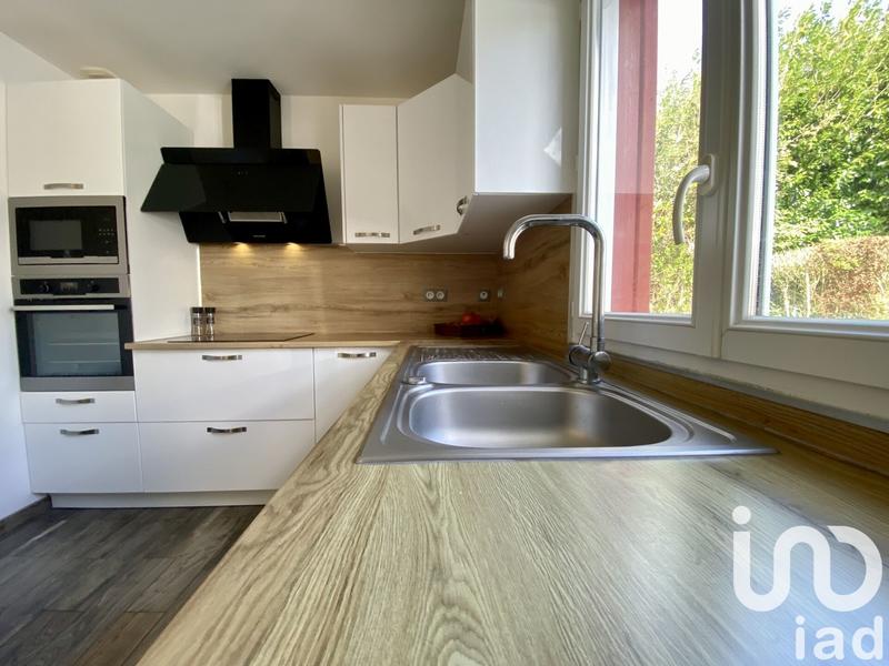 Maison - 97 m² - 6 pièces