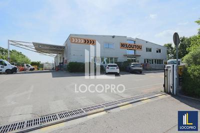 Local d'activité / Entrepôt - 1 300 m²