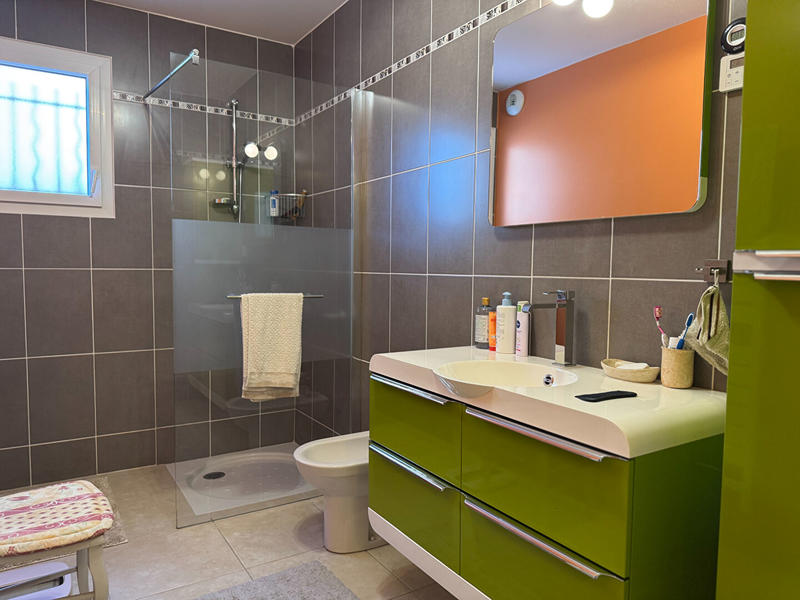 Appartement - 105 m² - 4 pièces