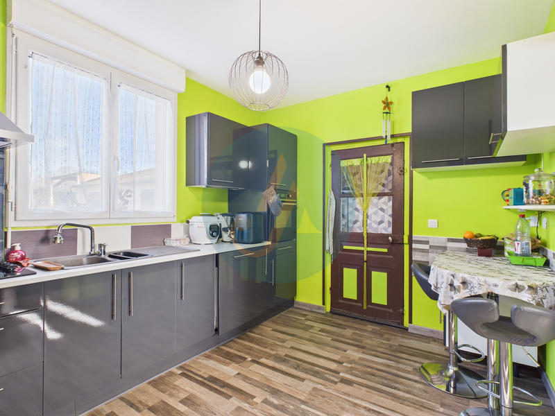 Maison - 115 m² - 6 pièces