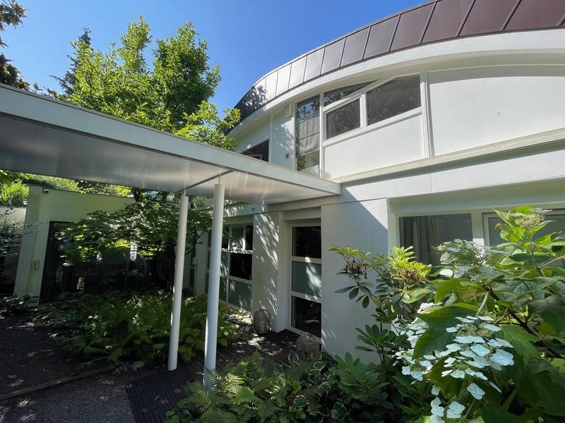 Maison - 260 m² - 7 pièces