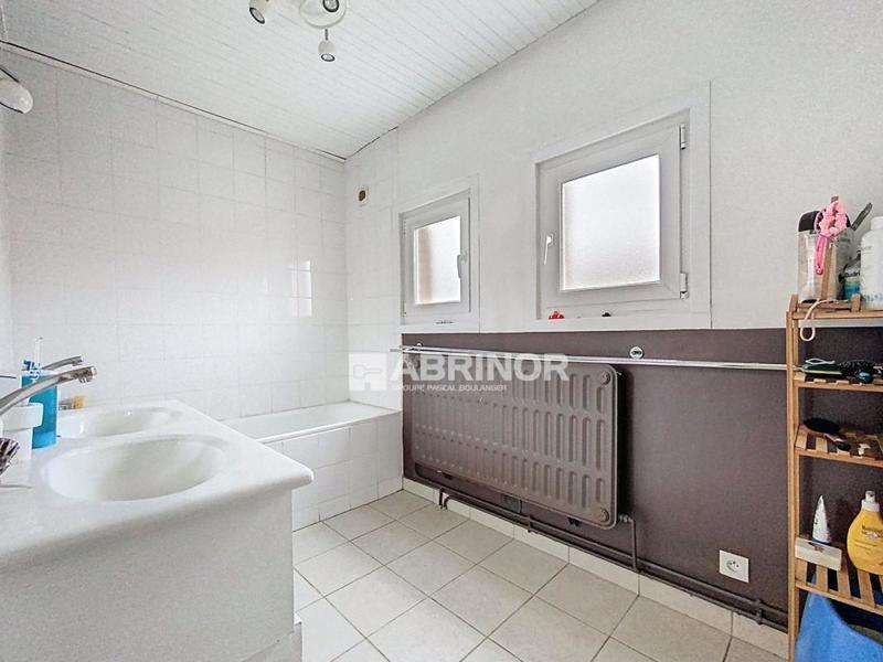 Maison - 105 m² - 6 pièces