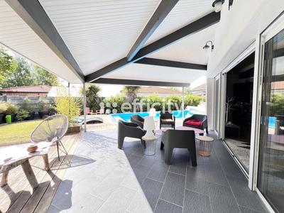 Maison - 135 m² - 5 pièces