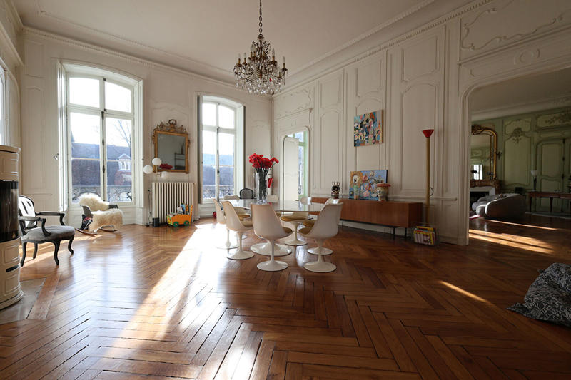 Appartement - 274 m² - 8 pièces