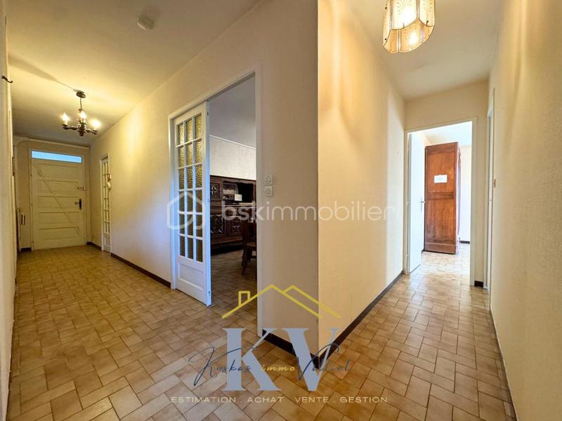 Maison - 100 m² - 4 pièces