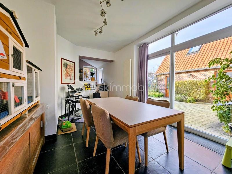 Maison - 170 m² - 7 pièces