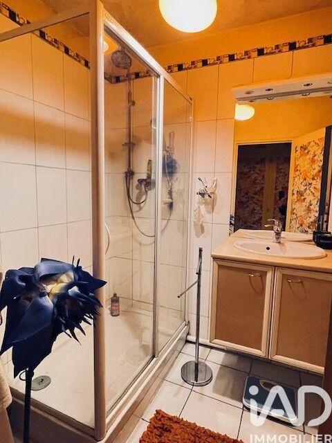 Appartement - 79 m² - 3 pièces