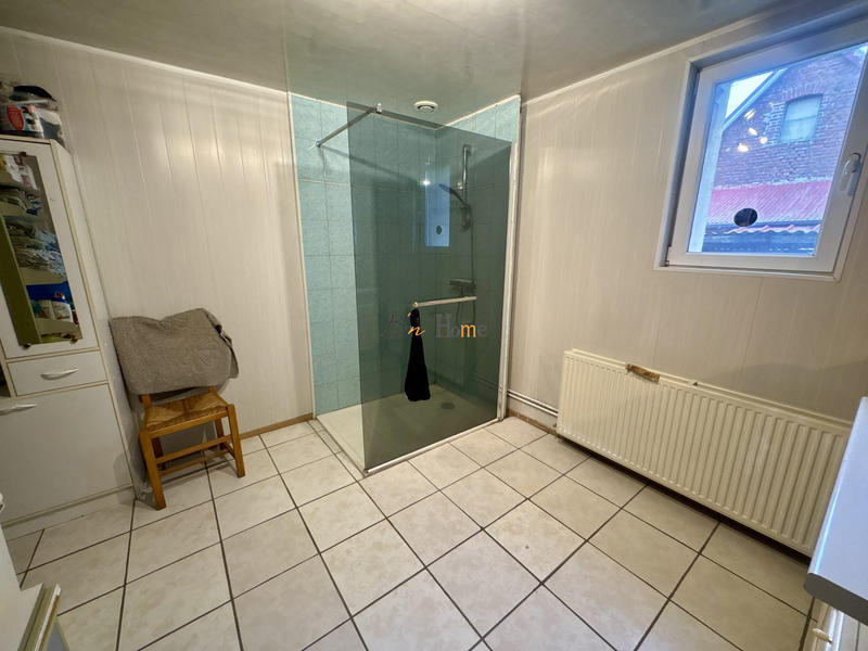 Maison - 220 m² - 7 pièces