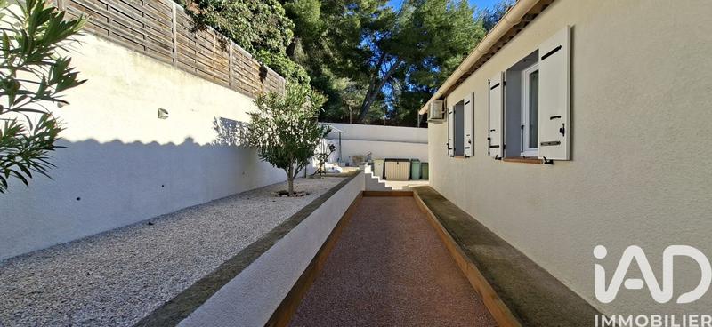 Maison - 93 m² - 4 pièces