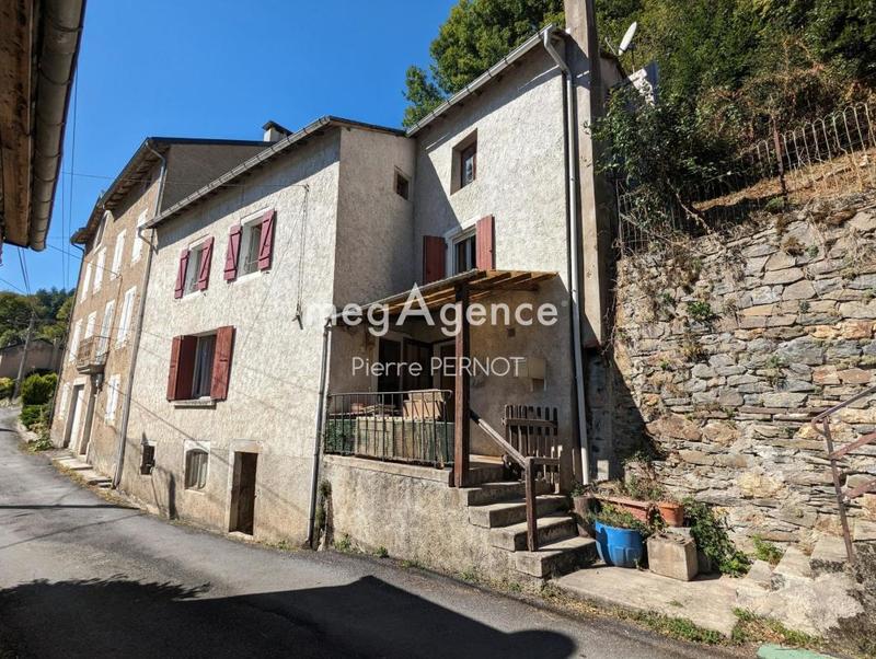 Maison - 97 m² - 5 pièces