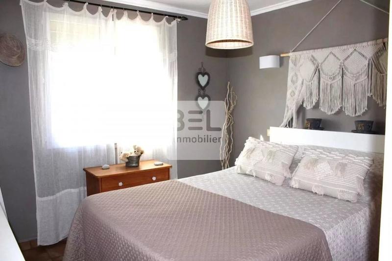 Villa - 186 m² - 8 pièces