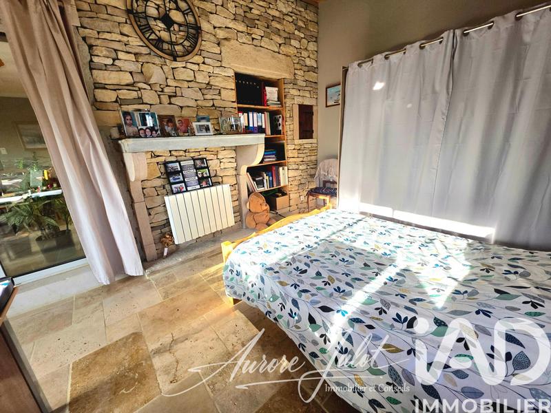 Maison - 138 m² - 5 pièces