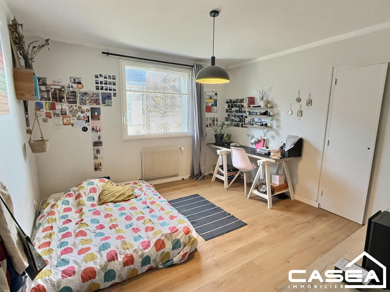 Maison ancienne - 178 m² - 8 pièces