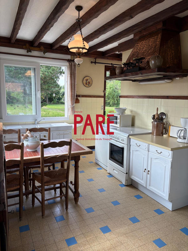 Maison traditionnelle - 105 m² - 4 pièces