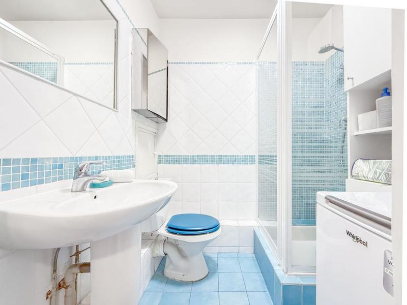 Studio - 25 m² - 1 pièce