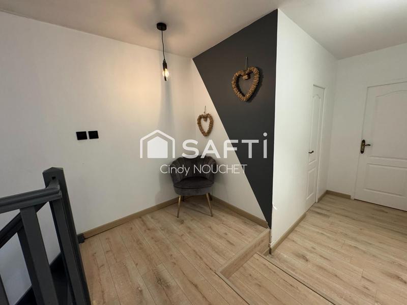 Maison - 222 m² - 6 pièces