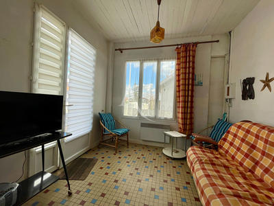 Maison - 96 m² - 6 pièces