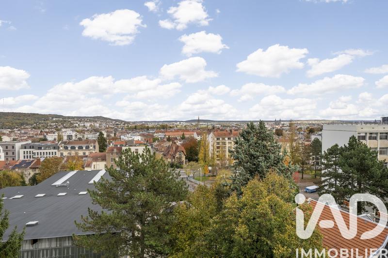 Appartement - 96 m² - 4 pièces