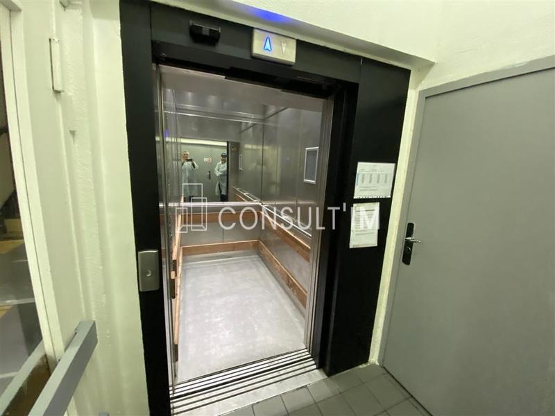 Local commercial - 426 m²