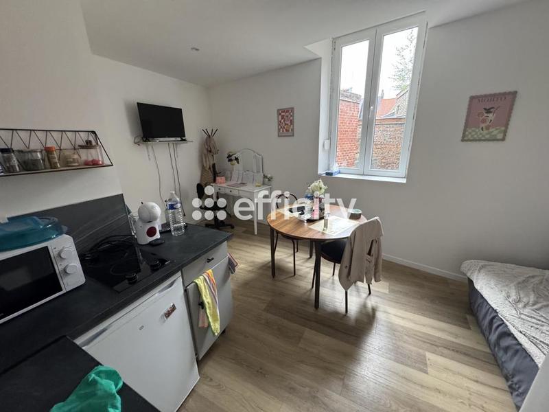 Maison - 74 m² - 6 pièces