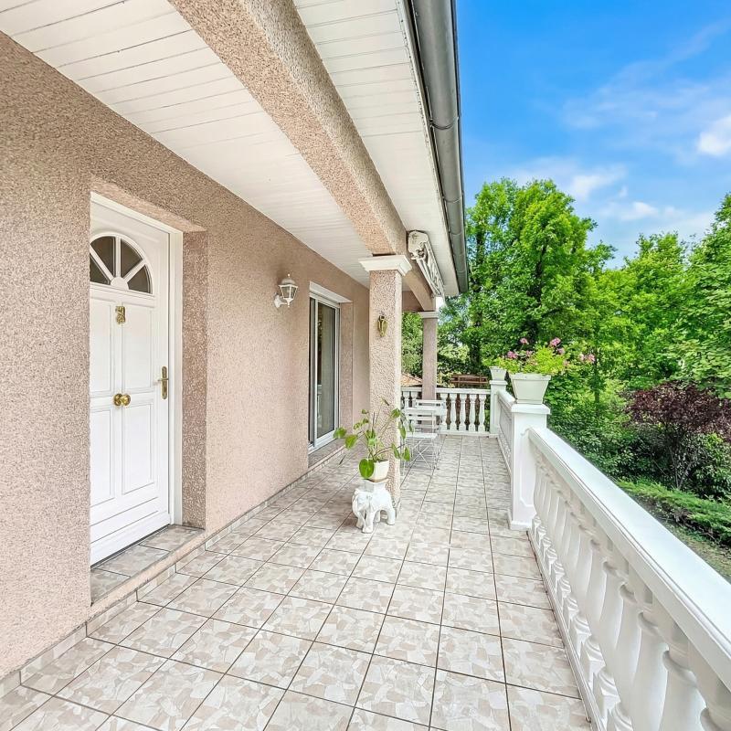 Maison - 125 m² - 5 pièces