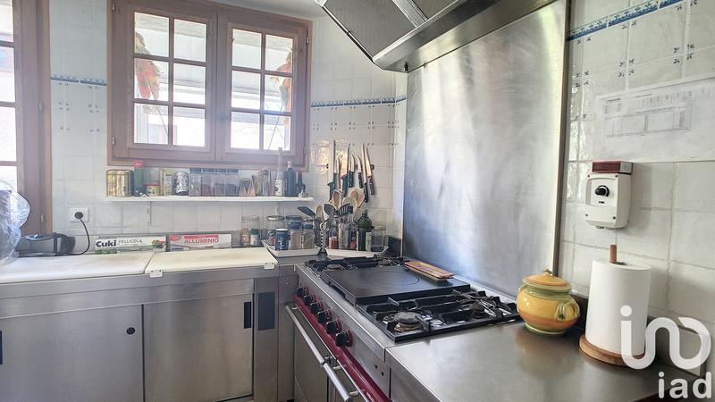 Châlet - 385 m² - 15 pièces