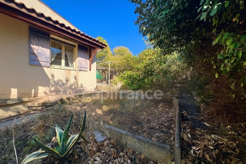 Maison - 93 m² - 4 pièces